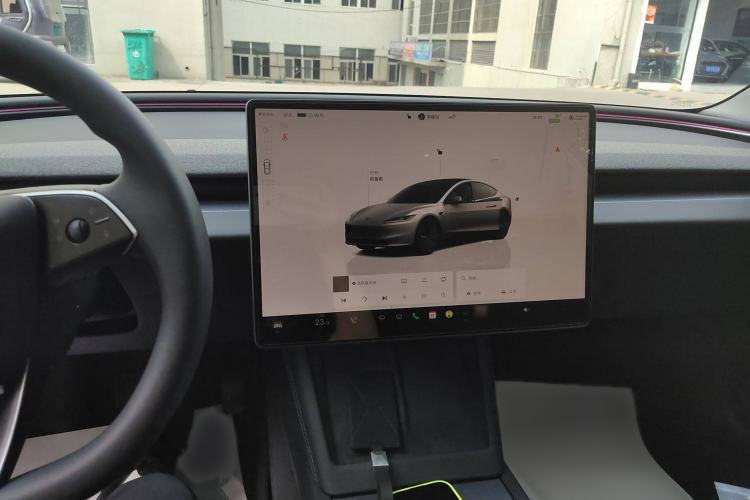 Used Tesla Model 3 2023 Rear-Wheel-Drive Version
