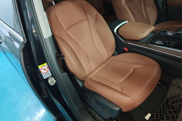 Used Audi Q7 2021 55 TFSI quattro S line Sport model