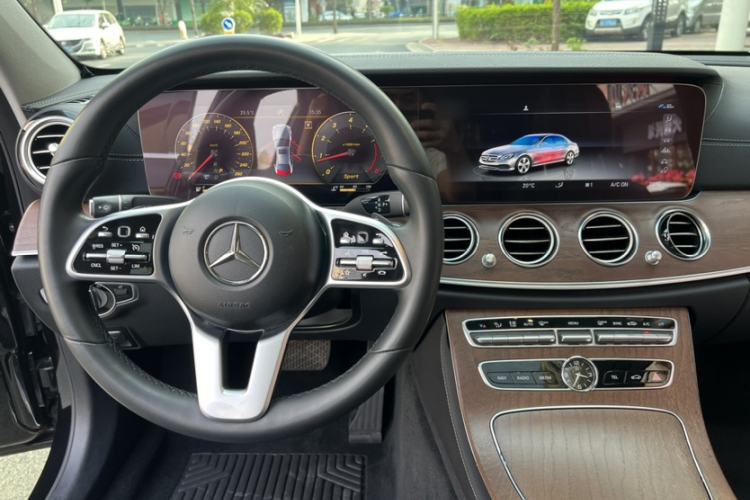 Used Mercedes-Benz E-Class 2019 Facelifted E 300 L Stylish Version
