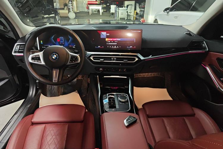 Used BMW i3 2024 eDrive 35 L
