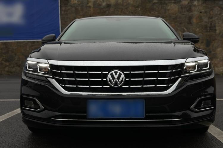 Used Volkswagen Passat 2020 330TSI Elite Edition China VI
