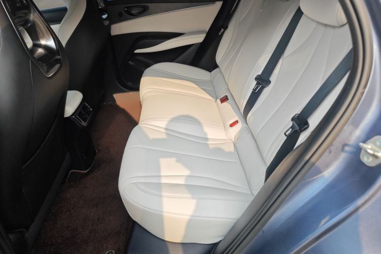 Used BYD Seal 06 New Energy 2024 DM-i 80KM Luxury Model
