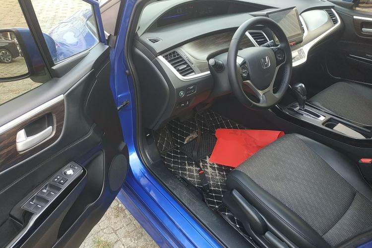 Used Honda Jade 2017 210TURBO CVT Fashion Edition 5-seater
