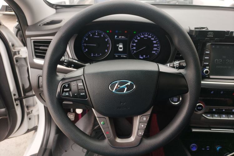 Used Hyundai Mistra 2019 1.8L Automatic Smart GLS Commemorative Model China VI Standard
