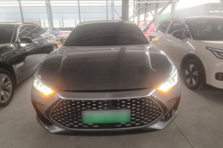 Used BYD Han 2024 DM-i Glory Edition 121KM Prestige Model
