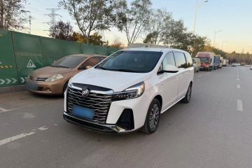 Used Buick GL8 2023 Land Executive Class Comfort Model