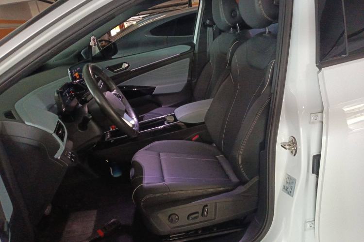 Used Volkswagen ID.4 X 2023 Pure Long-Range Version
