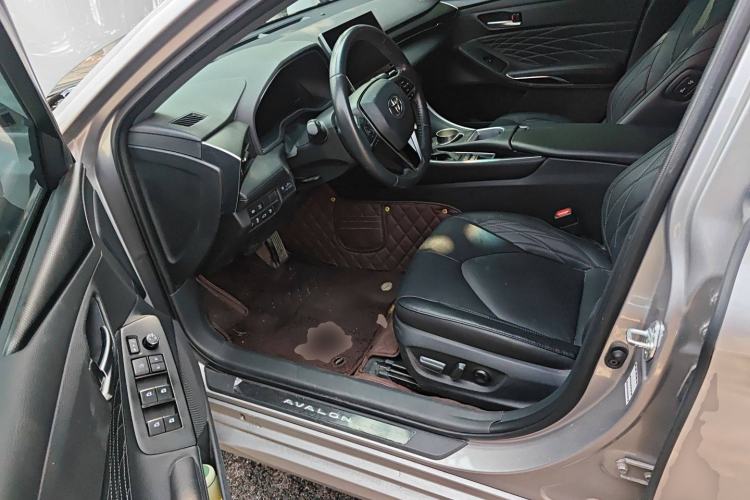 Used Toyota Avalon 2022 Dual-Engine 2.5L XLE Premium Edition
