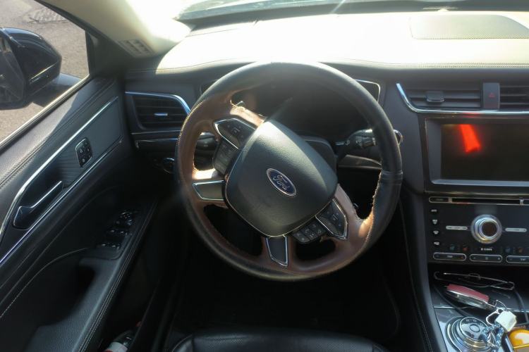 Used Ford Taurus 2017 EcoBoost 245 Luxury Model