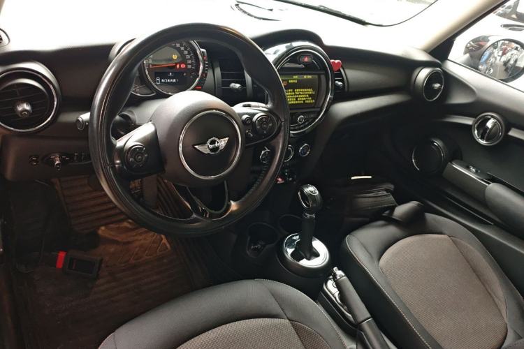 Used  MINI 2014 1.2T ONE+
