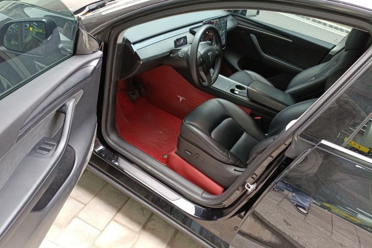 Used Tesla Model Y 2021 Standard Range Rear-Wheel Drive Version
