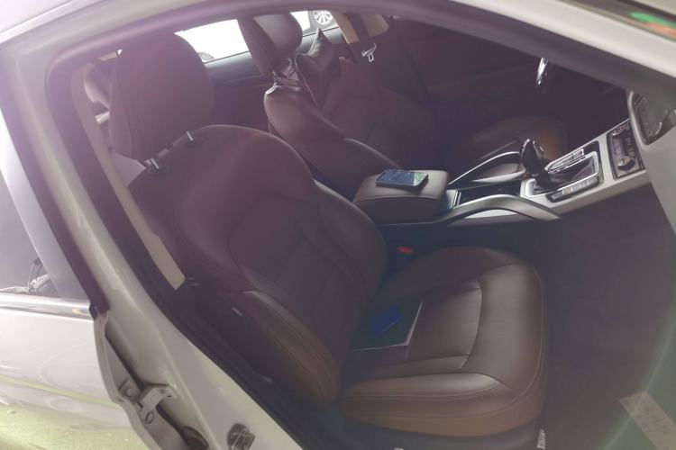 Used Geely Auto Emgrand X7 Sport 2016 1.8TD Automatic ZhiZun Version
