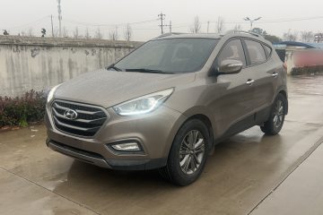 Used Hyundai ix35 2013 2.0L Automatic Two-Wheel Drive Smart GLS China IV Standard