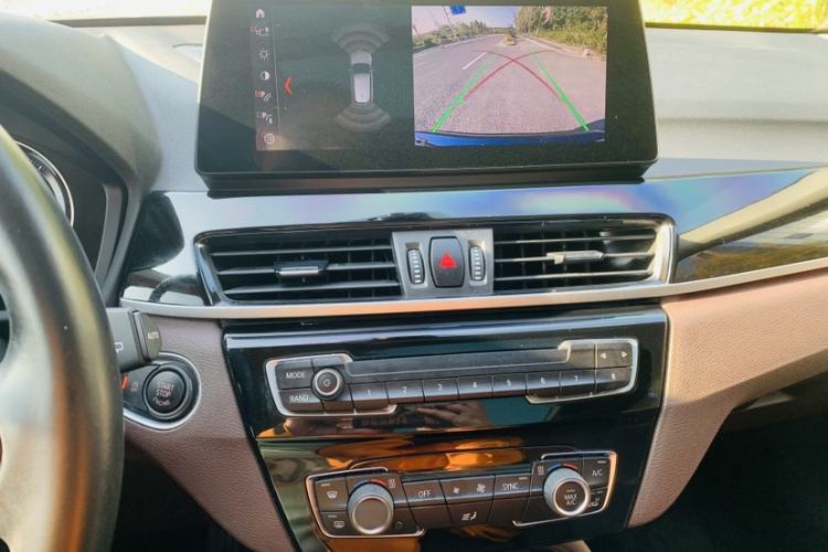 Used BMW X1 2022 sDrive25Li Leading Model
