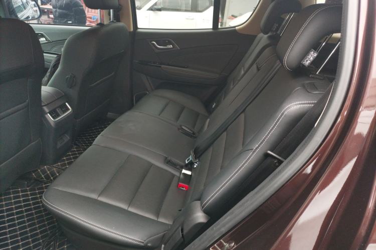 Used Isuzu mu-X 2022 2.0T Gasoline Automatic 4WD Jingyue Trim with 5 Seats