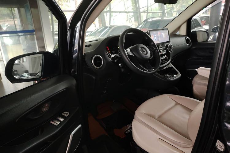 Used Mercedes-Benz Vito 2016 2.0T Elite Edition