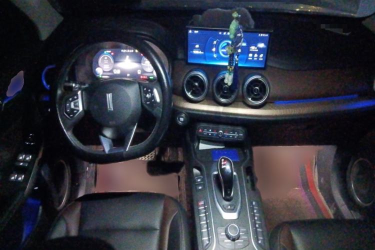 Used Wey VV5 2020 1.5T Two-Wheel Drive Smart Pioneer
