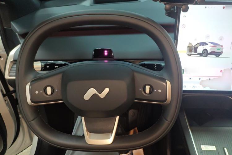 Used ONVO L60 2024 60 kWh All-Wheel Drive
