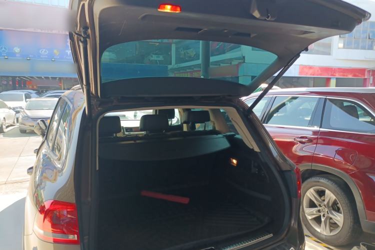 Used Volkswagen Touareg 2011 3.0 TSI Comfort Version
