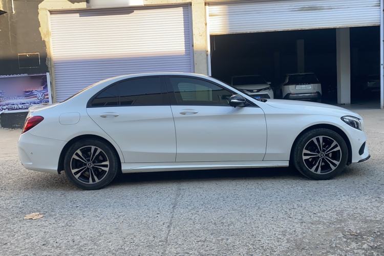 Used Mercedes-Benz C-Class 2017 Restyled C 200 Sport Edition
