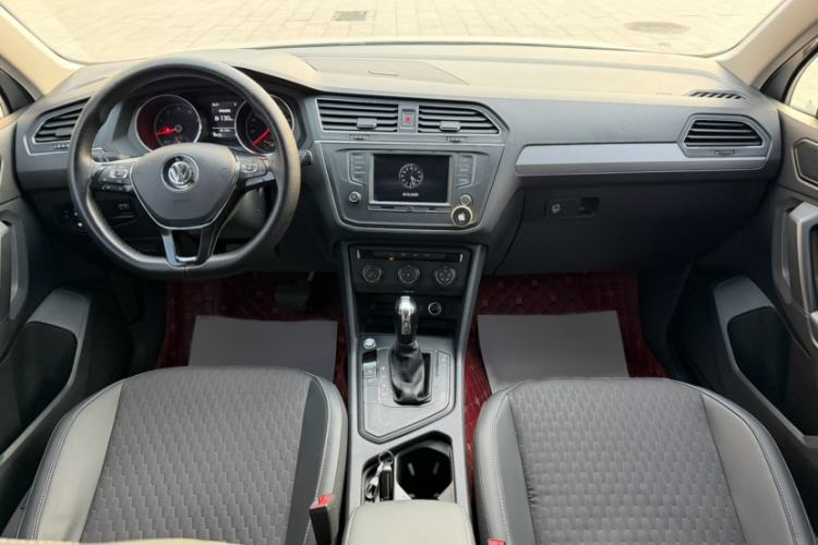 Used Volkswagen Tiguan L 2017 330TSI Automatic Two-Wheel Drive Luxury Edition
