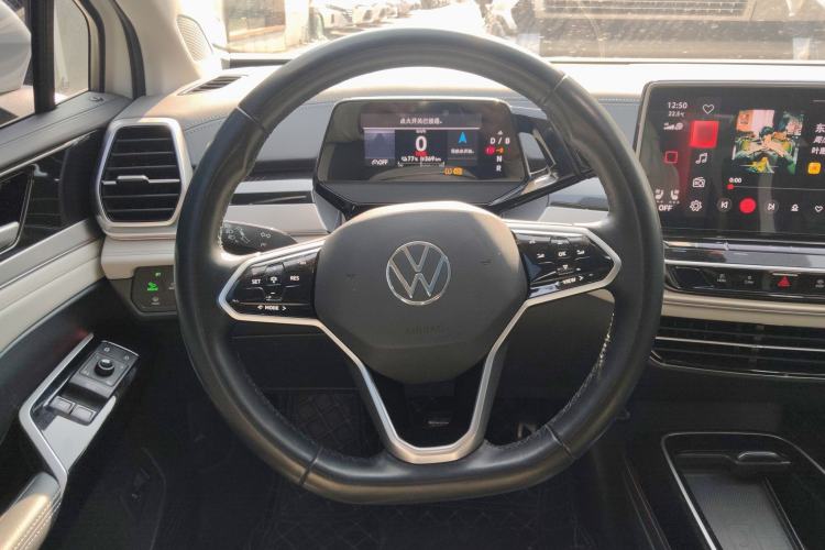 Used Volkswagen ID.6 CROZZ 2022 Long-Range PURE+ Edition