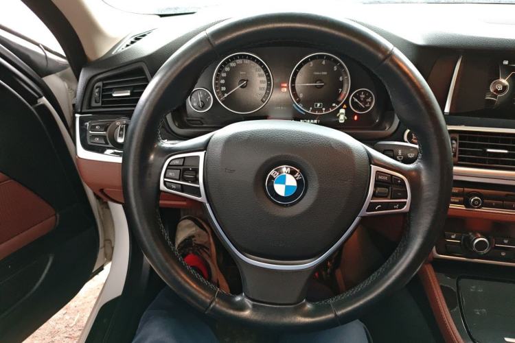 Used BMW 5 Series 2017 520Li Elegant Edition
