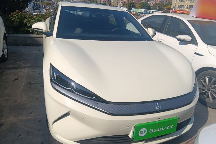 Used BYD Qin L 
