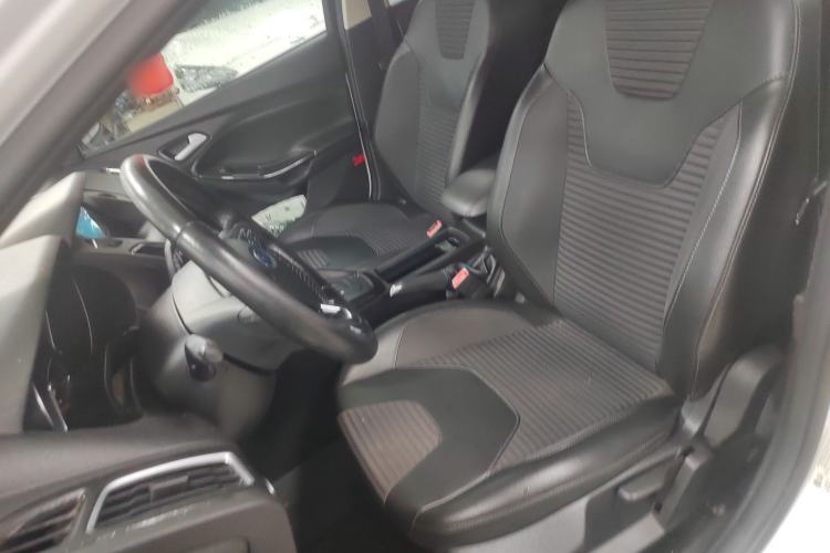 Used Ford Focus 2018 Hatchback Classic EcoBoost 180 Automatic Elite Model
