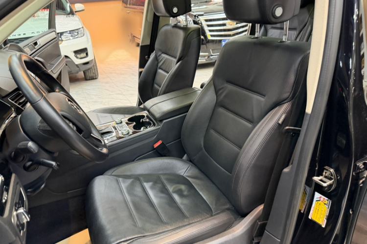 Used Volkswagen Touareg 2017 3.0 TSI Touareg Model