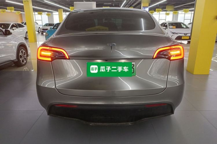 Used Tesla Model Y 2021 Standard Range Rear-Wheel Drive Version