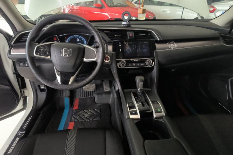 Used Honda Civic 2016 220TURBO CVT Luxury Edition
