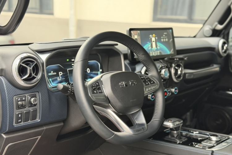 Used  BJ40 2020 2.0T Automatic Four-Wheel Drive Tribute Edition 2020 Xieke Version
