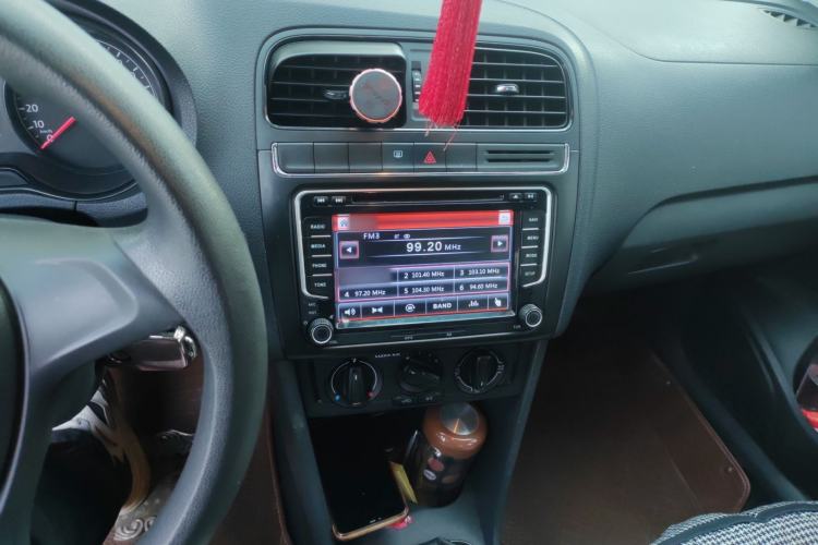 Used Volkswagen Polo 2016 1.4L Manual Fashion Model