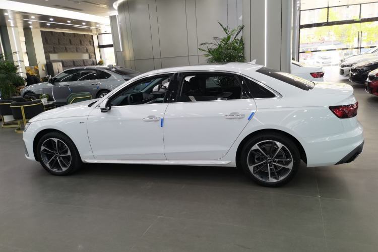 Used Audi A4L 2023 40 TFSI Fashion Dynamic Model