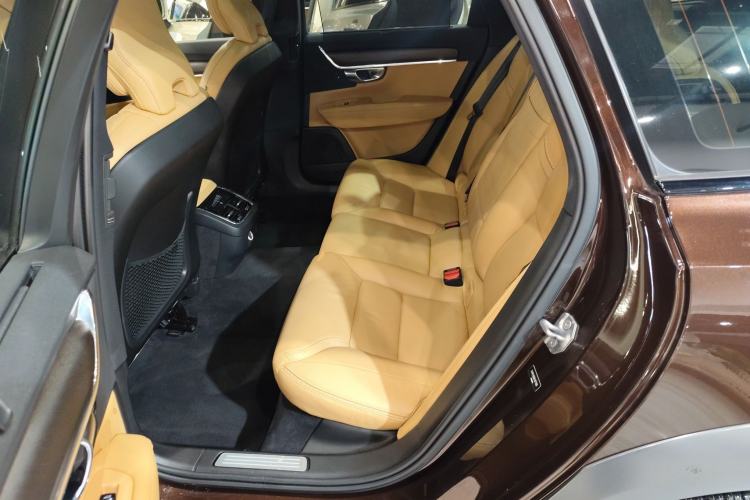 Used Volvo V90 2019 Cross Country T5 AWD Smart Range Version China V Standard