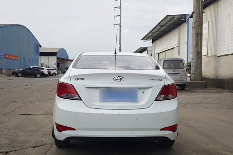 Used Hyundai Verna 2014 1.4L Manual Smart GLS Trim