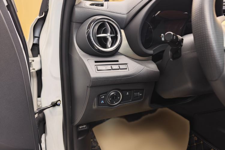 Used BYD Song New Energy 2017 Song DM 1.5TID All-Wheel Drive Luxury Model