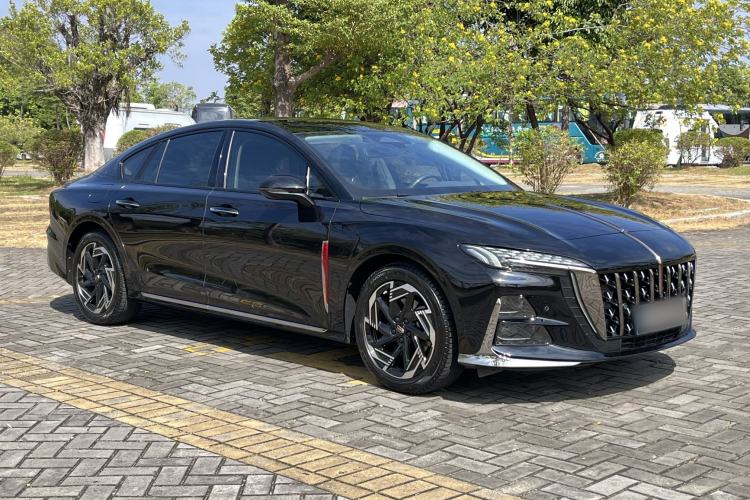 Used Hongqi H6 2023 2.0T Zhiyi Version
