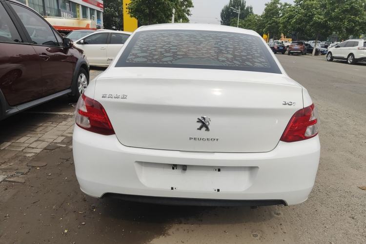 Used Peugeot 301 2016 1.6L Manual Comfort Edition
