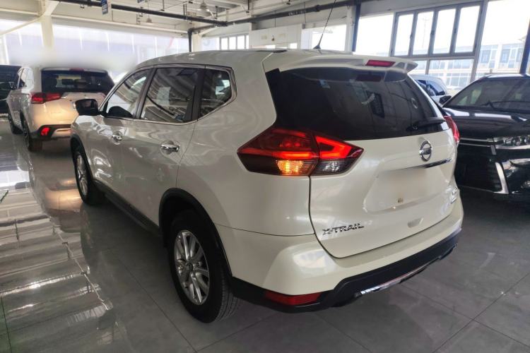 Used Nissan X-Trail 2019 2.0L CVT Smart Connect Comfort Edition 2WD
