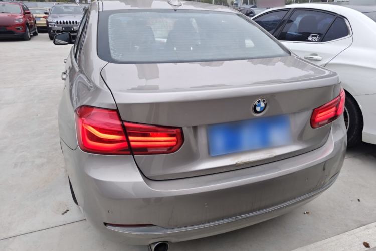 TDK.VehicleDetails.img