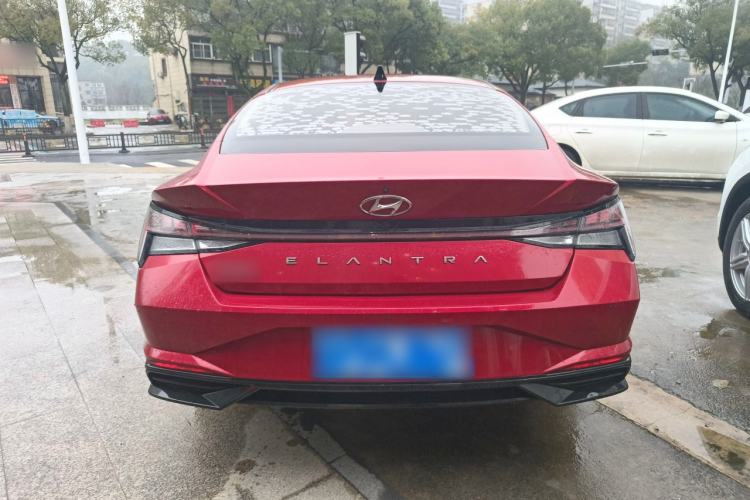 Used Hyundai Elantra 2021 1.5L CVT LUX Prestige Edition
