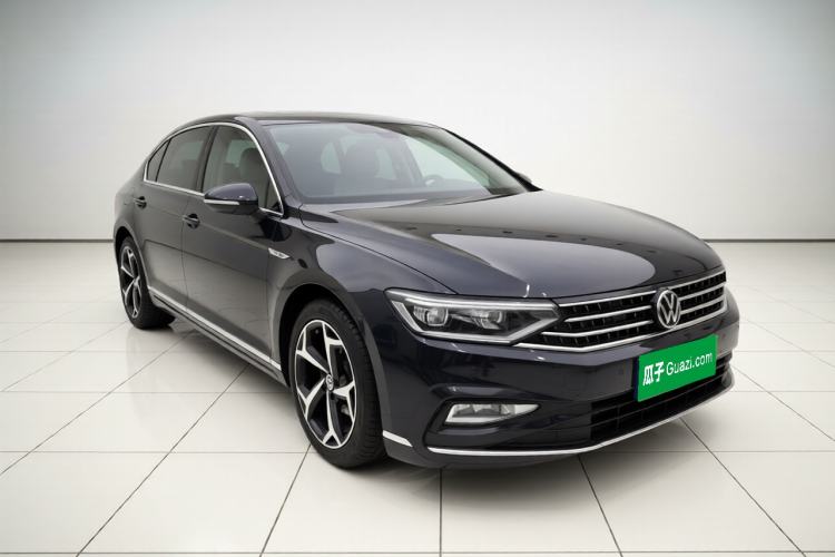 Used Volkswagen Magotan 2023 2 Million Units Commemorative Edition 330TSI DSG Luxury Version