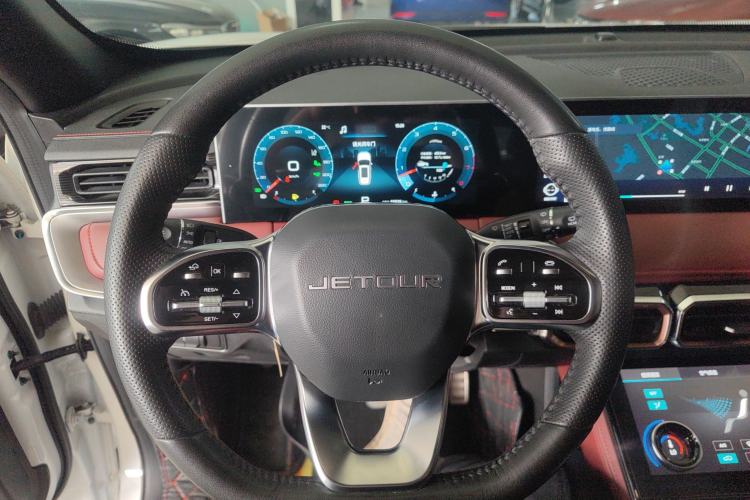 Used JETOUR X70 PLUS 2021 1.6T DCT 7-Seater
