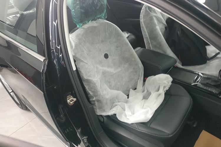 Used Volkswagen Passat New Energy 2025 430 PHEV Hybrid Business Edition
