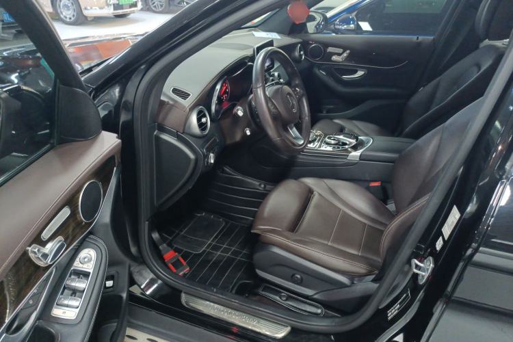 Used Mercedes-Benz GLC 2019 GLC 260 4MATIC Dynamic Edition
