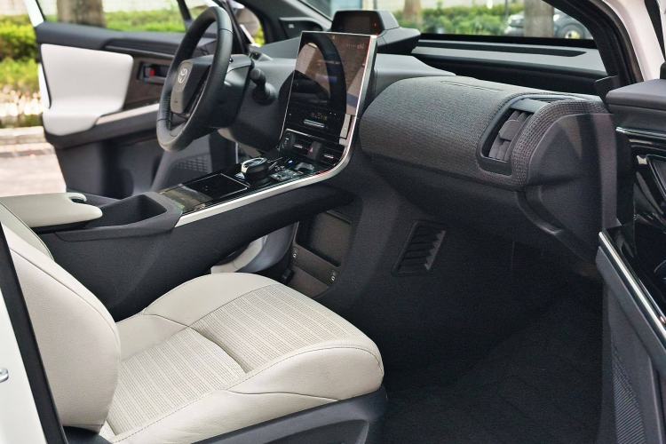 Used Toyota FAW Toyota bZ4X 2022 Four-Wheel-Drive High-Performance Premium Edition
