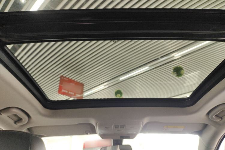 Used Buick Envision 2018 20T Two-Wheel-Drive Elite Model
