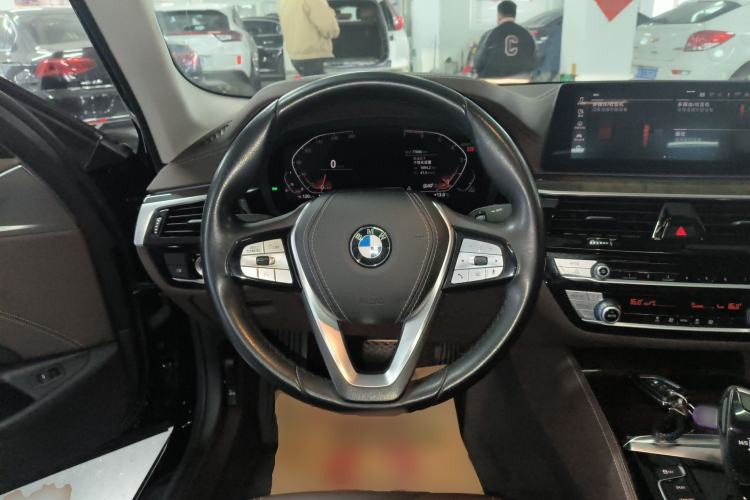 Used BMW 5 Series 2020 525Li Luxury Package